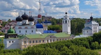 Xách tay hàng hóa từ Việt Nam đi Sân bay Pobedilovo Kirov, Nga