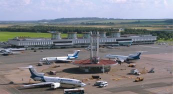 Dịch vụ vận chuyển điện thoại từ Việt Nam đi Sân bay Pulkovo